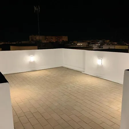 Apartment Atico Terraza Centro Ascensor Playa De La Caleta Cadiz